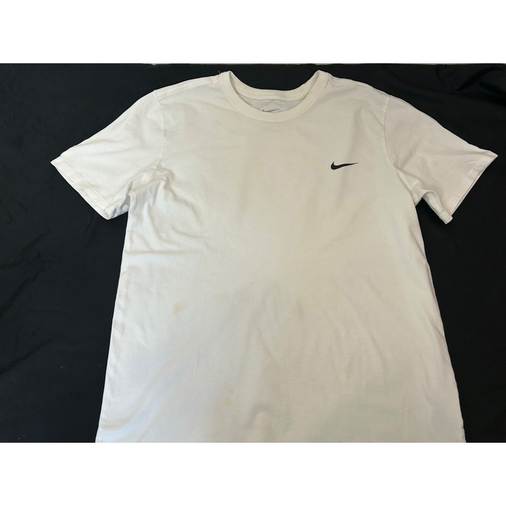 Nike The Nike Tee Athletic Fit All White Cotton Crew Neck T-Shirt Size L